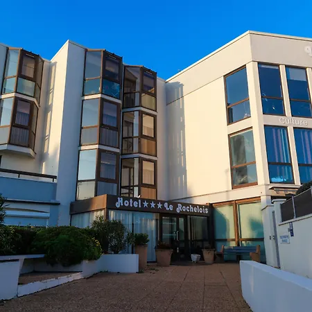 Logis Hotel Le Rochelois-3
