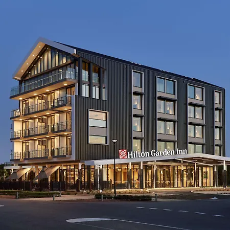 Hilton Garden Inn Busselton-3
