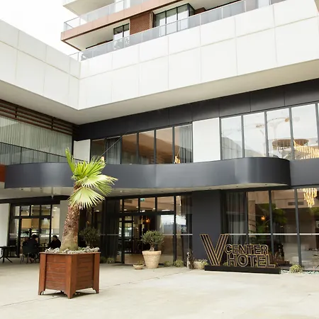 V Center Hotel-2