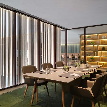 Parkroyal Serviced Suites Jakarta-2
