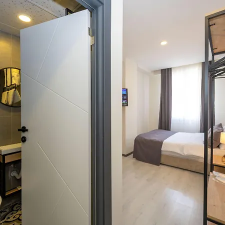 Gloria Airport Hotel-2