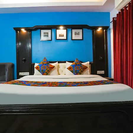 Fabhotel Sentinel Suites-3