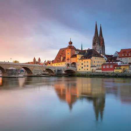 Elaya Hotel Regensburg City Center, Trademark By Wyndham-2