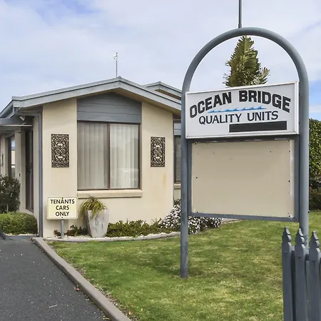 Ocean Bridge Lakes Entrance-2