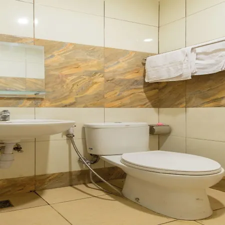 OYO LIfe 93129 Kost Mangga-2