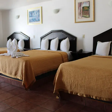 Hotel La Quinta Bonita-2