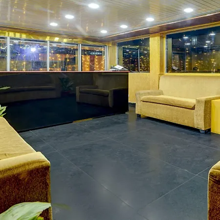 Itsy Hotels Buddha Inn-3