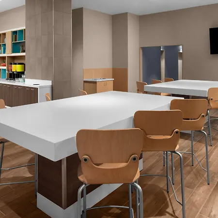 Home2 Suites By Hilton Hobbs-2