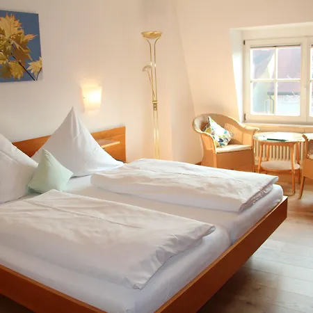 Hotel Der Löwen-2