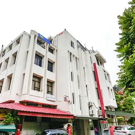 Fabhotel Blue Moon Home Stay-2
