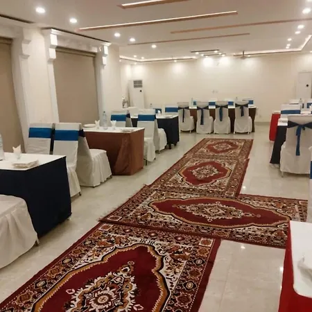 Hotel Royal One-3