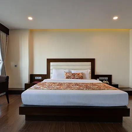 Summit Montana Suites & Spa-3