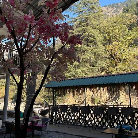 Hom House Of Mannmauji Riverside Kasol-2