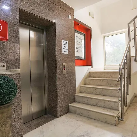 Fabhotel All In One-3