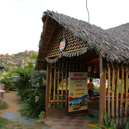 Rocky Meadows Resort Hampi-3