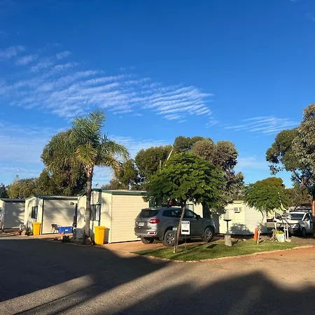 Coolgardie Caravan Park-2