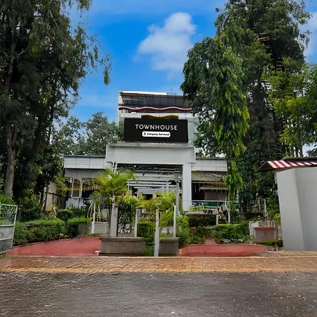 Townhouse Balewadi Stadium Pune Formerly Hotel Sarovar-2