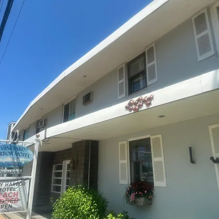 Vineyard Harbor Motel-3