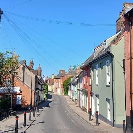 Earsham Street House-2