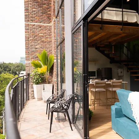 Royal Living Poblado-2