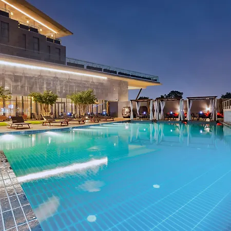 Alisa Hotel Tema-3