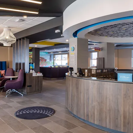 Tru By Hilton Naperville Chicago-3
