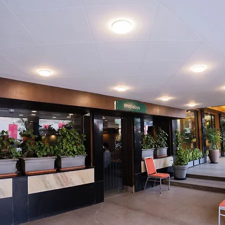 Jain'S Hotel Rajhans-2