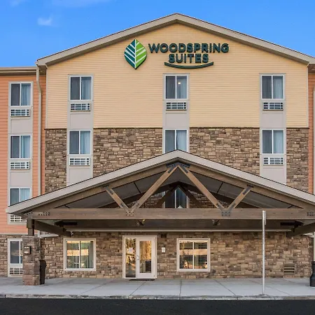 Woodspring Suites Novi Farmington-2