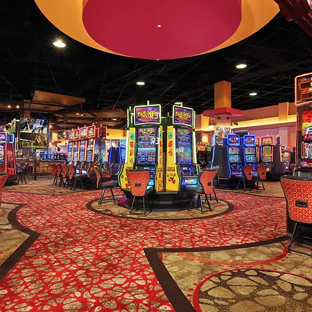 Derby City Gaming & Hotel - A Churchill Downs Property-3