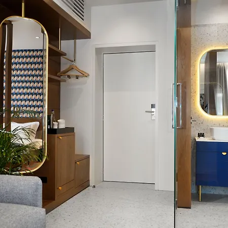 Dominic Smart & Luxury Suites - Edition-2