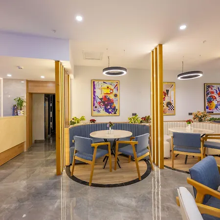 Diamond Luxury Hotel-2