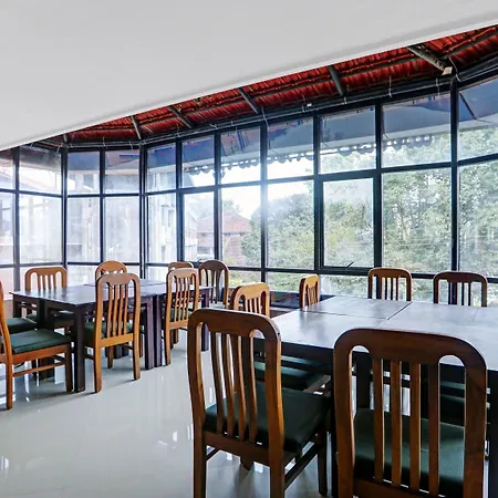 Itsy Hotels Regalia Grand, 500 Mtrs From Madikeri Fort-3