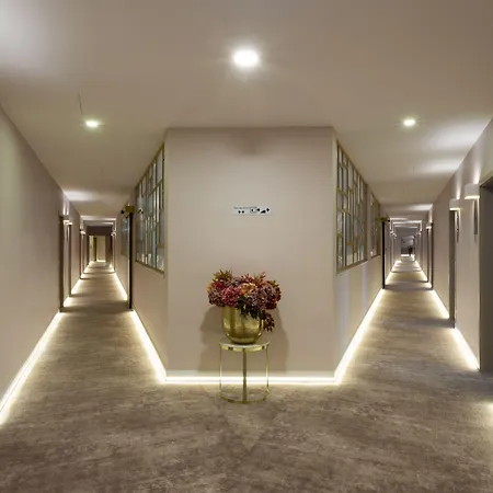 Mera Hotel-3