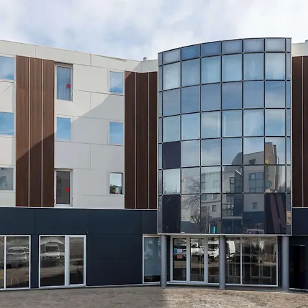 Brit Hotel Privilège Paris Rosny-sous-Bois-3