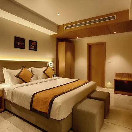 Sunhill Portico-3