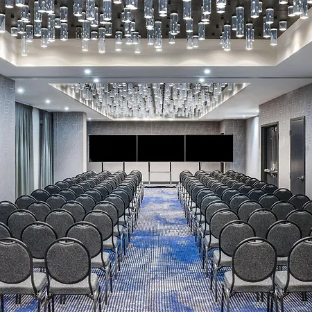 Renaissance Oklahoma City Downtown Bricktown Hotel-3