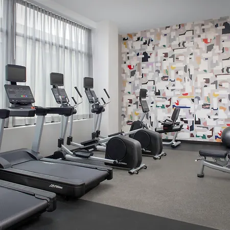 Springhill Suites By Marriott New York Queens-3