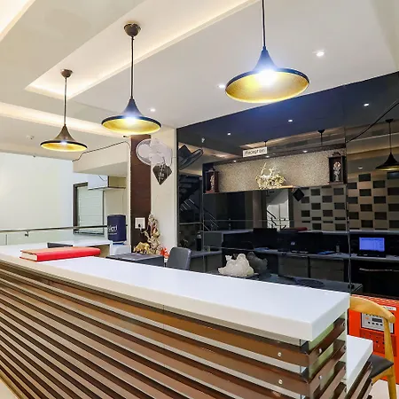 Fabhotel Grand Stay-2