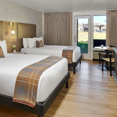 The Inn At Aspen-2