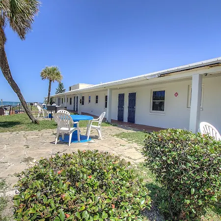 Daytona Shores Inn And Suites-2