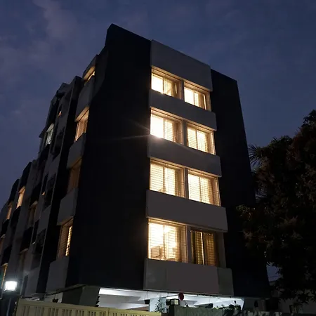 Treebo Diamond Residency - Ddpk Inn-2