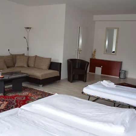 Hotel Am Nordkreuz-3