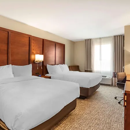 Comfort Inn & Suites Winchester-2