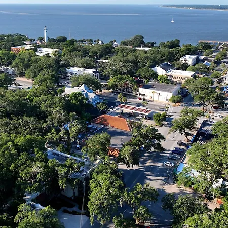Village Inn And Pub-3