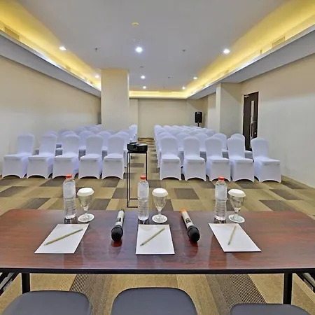 Whiz Prime Hotel Basuki Rahmat Malang-3