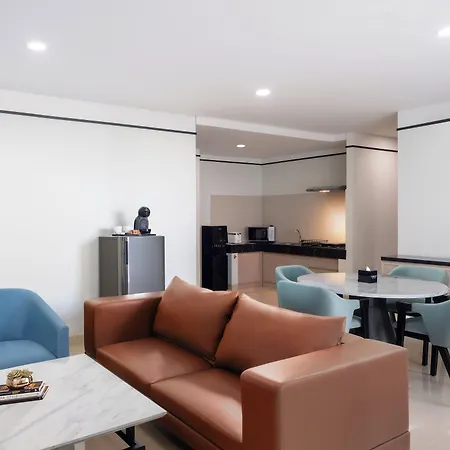 The Reiz Suites, Artotel Curated-2