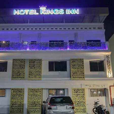 Itsy Hotels Kings Inn Vashi-3