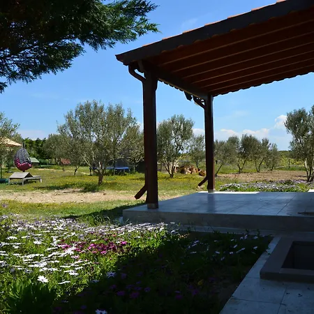 Le Petit Hotel ve Bağ Evi-2