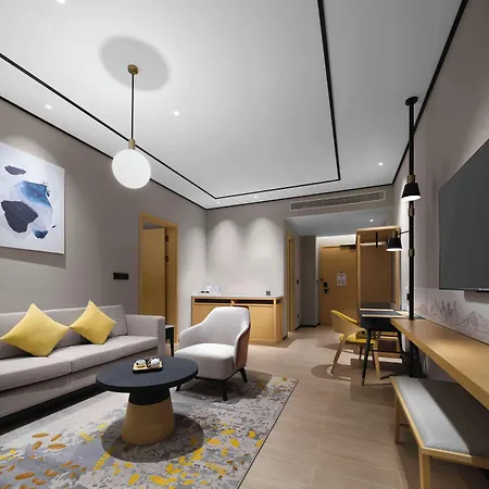Hilton Garden Inn Beijing Haidian Daoxiang Lake-3
