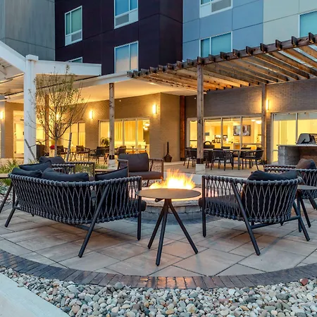 Towneplace Suites By Marriott Chesterfield-2